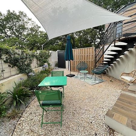 Bulle De Detente Avec Jacuzzi Saint-Martin-de-Londres Ngoại thất bức ảnh
